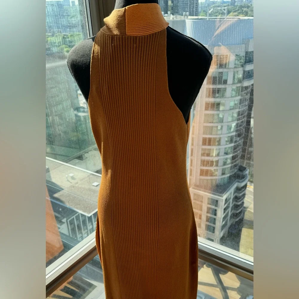 🆕 NICHOLAS 🧿 NWT Daija Twisted Two-Tone Ribbed Knit Midi Dress - Picture 8 of 16